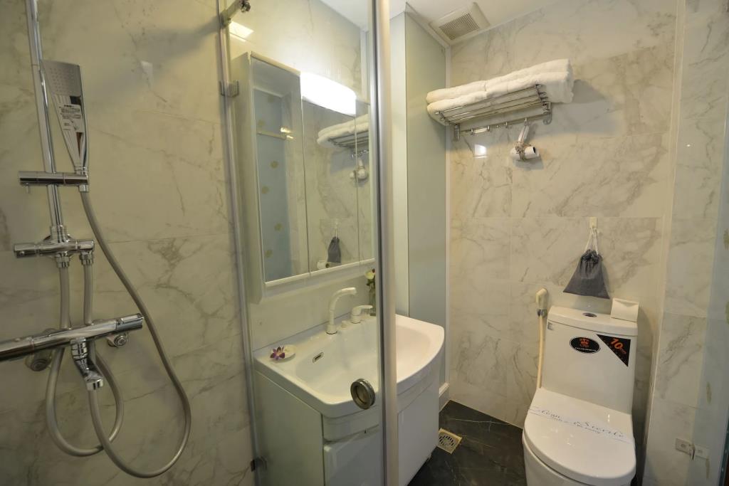 Hanoi Bella Rosa Hotel & Travel 4*
