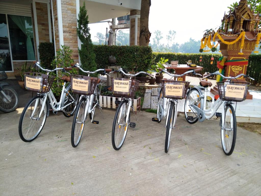 Khunyuw Hotel 3*