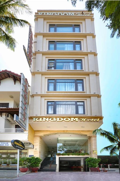 Kingdom Hotel 3*