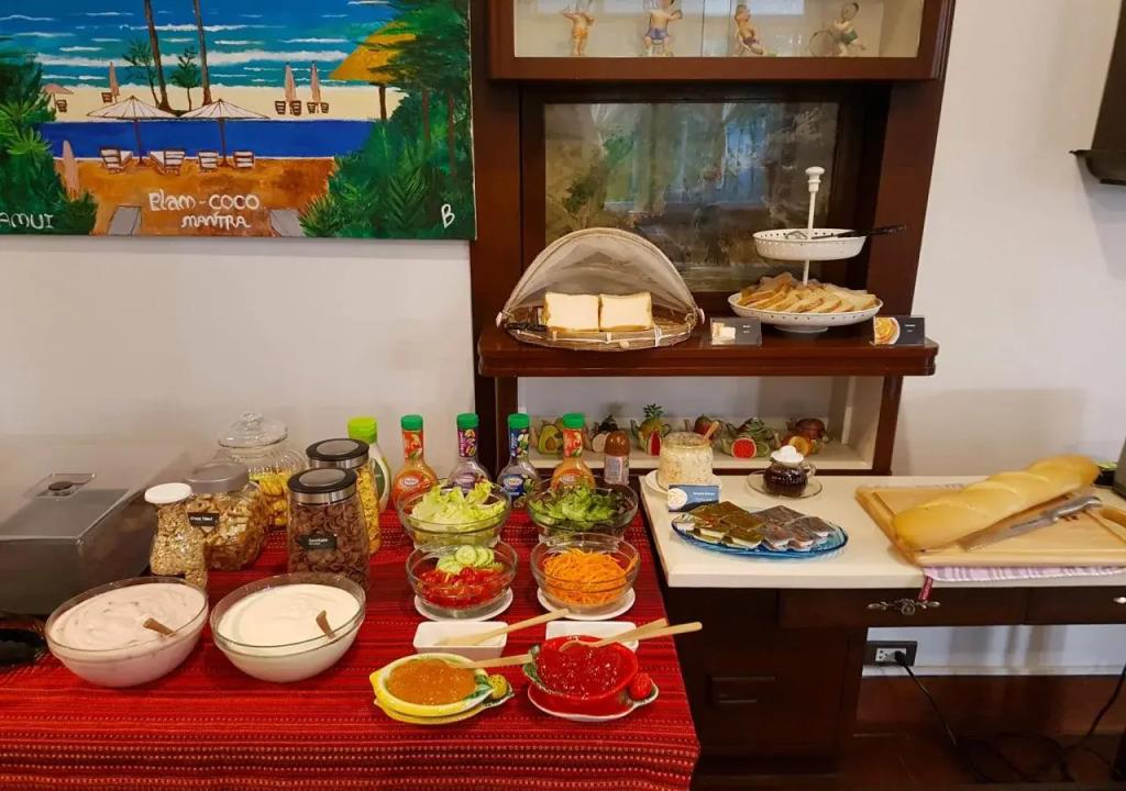 Dinso Mon Hotel 3*