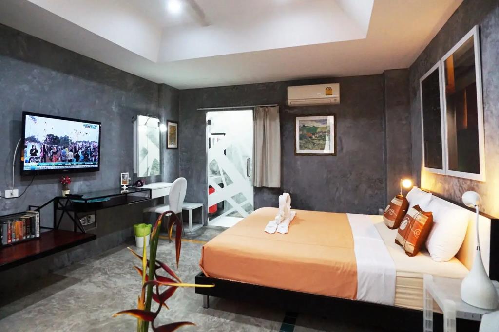 Phuket Paradiso Hotel 3*