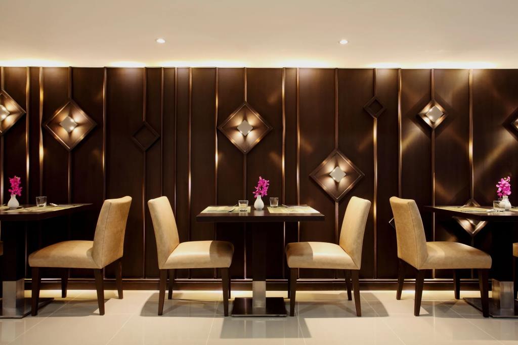 Chiva Bangkok Hotel (SHA Extra Plus) 3*