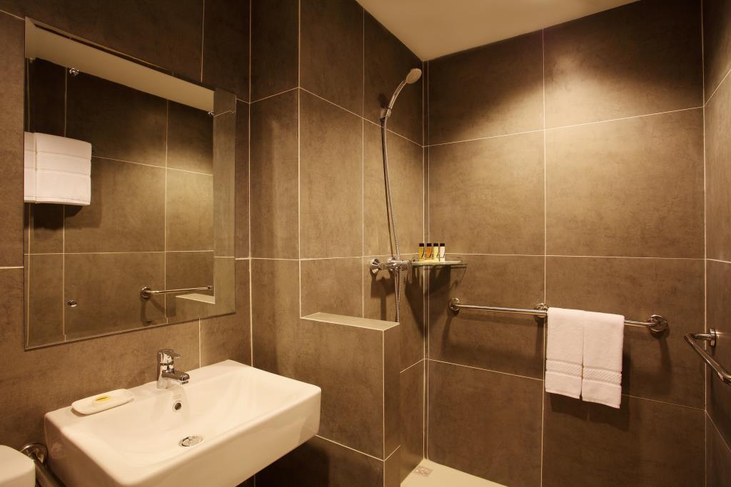 Chiva Bangkok Hotel (SHA Extra Plus) 3*