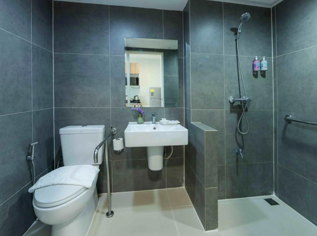 Chiva Bangkok Hotel (SHA Extra Plus) 3*
