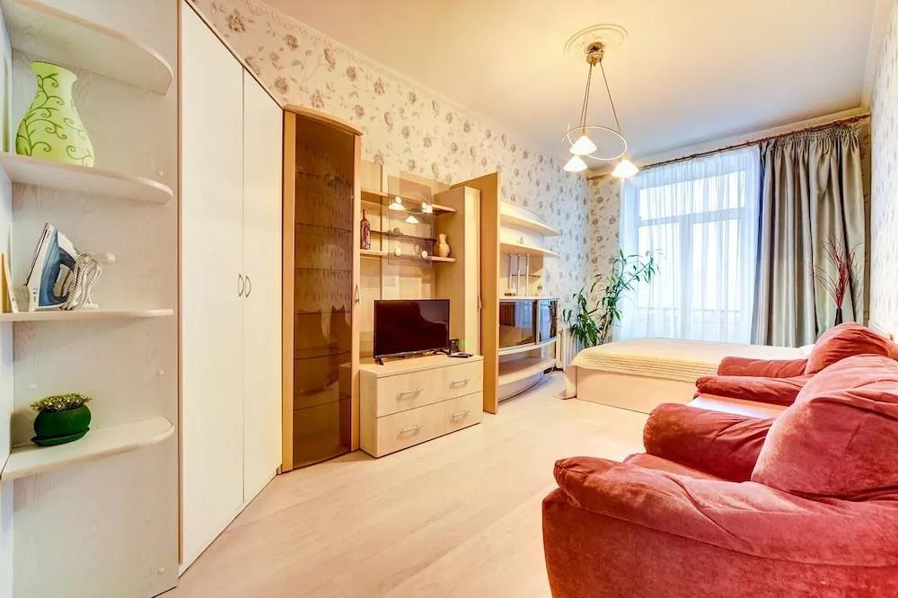 AG Apartment Varshavskaya 112 0*