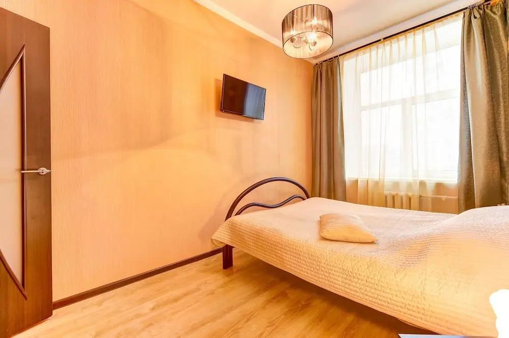 AG Apartment Varshavskaya 112 0*