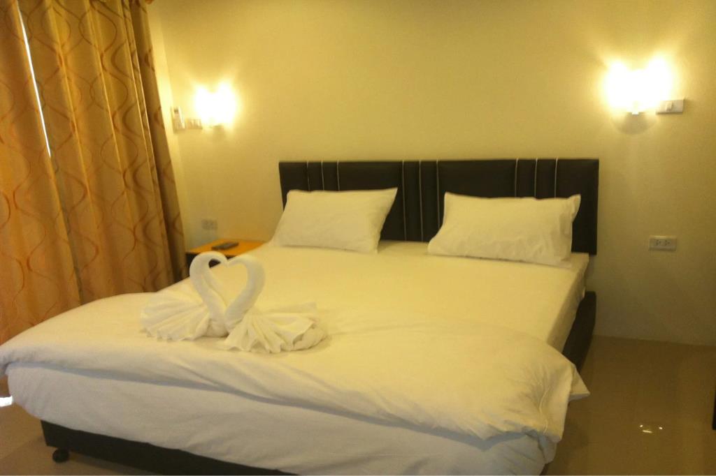 U-Dee Hotel 2*