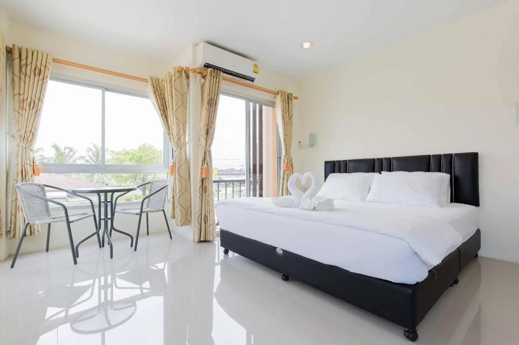 U-Dee Hotel 2*