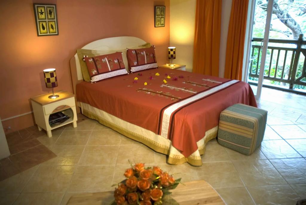 Oceanic Villa 0*