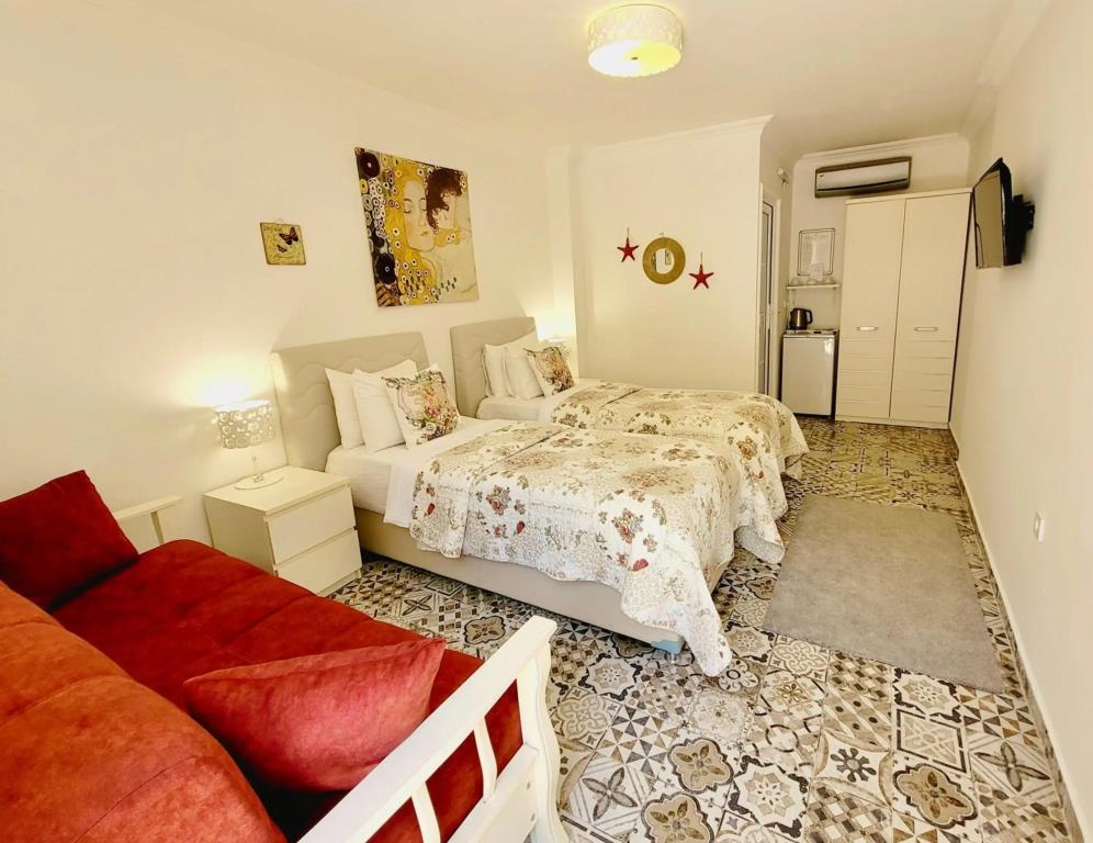 Berg Villa 0*