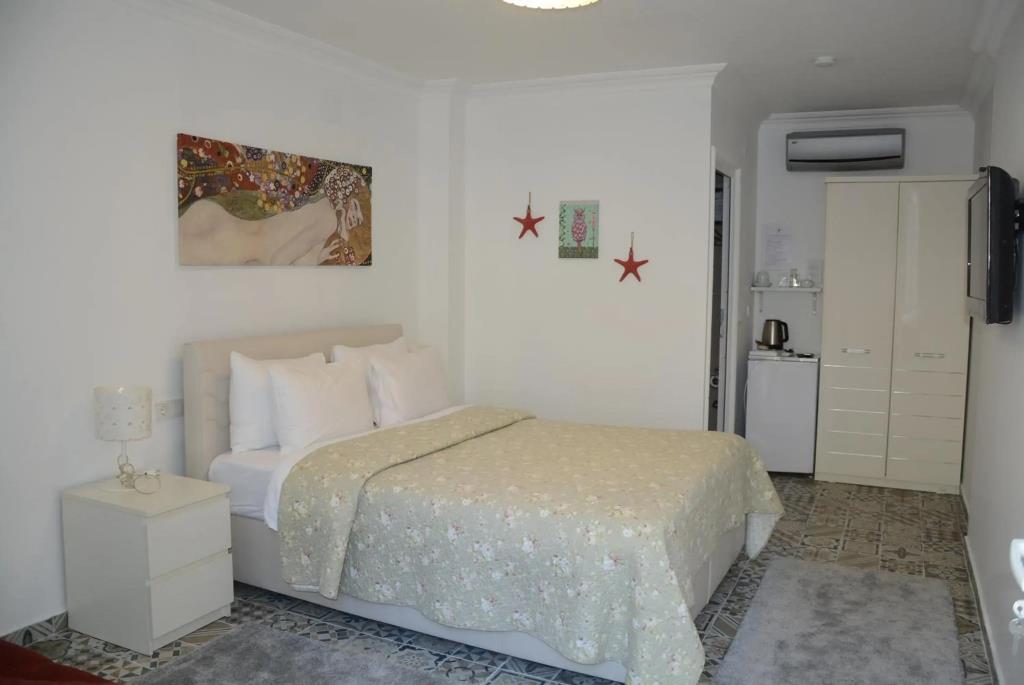Berg Villa 0*