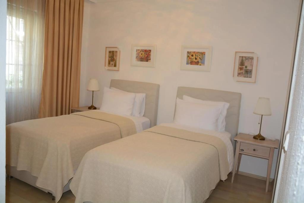 Berg Villa 0*