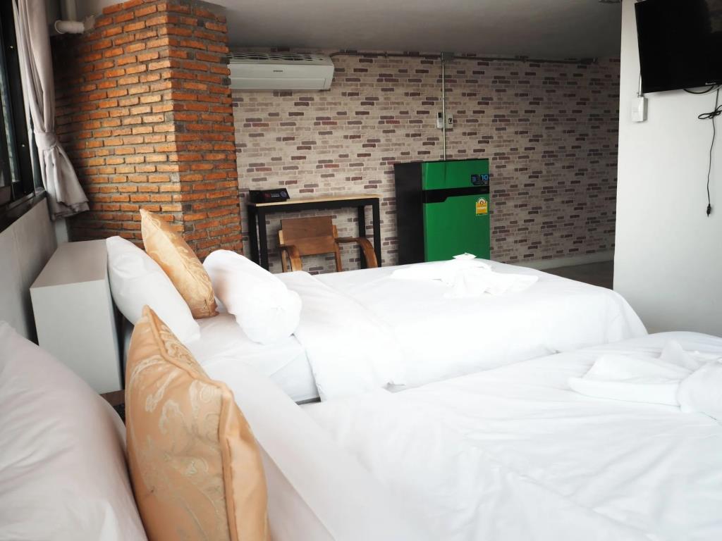 ASAYA House 2*