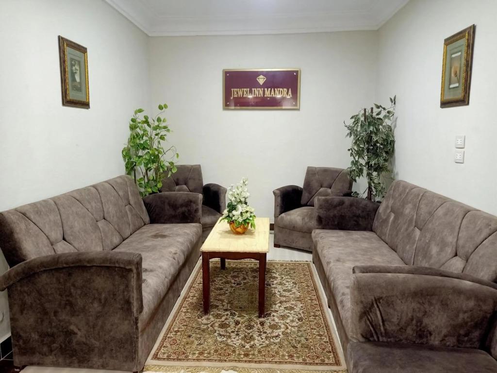 Jewel Mandara Apartments 0*