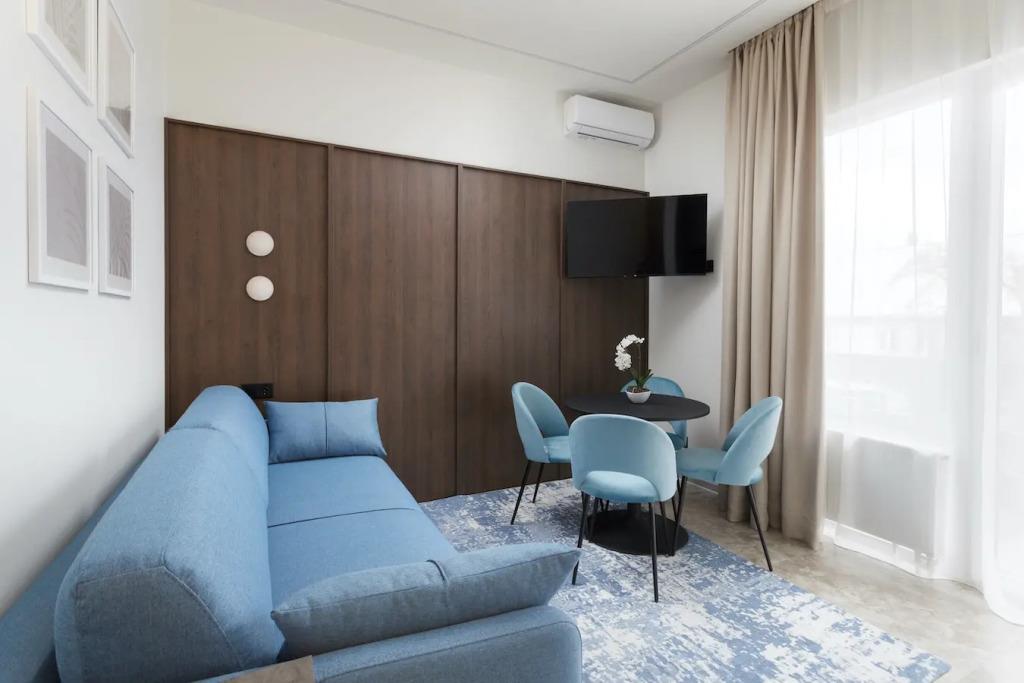 Elpida Hotel 0*