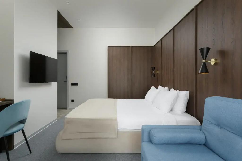 Elpida Hotel 0*
