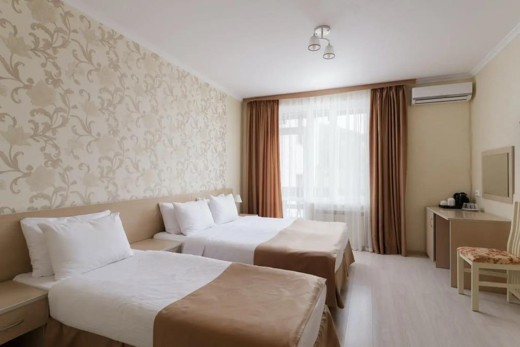 Elpida Hotel 0*