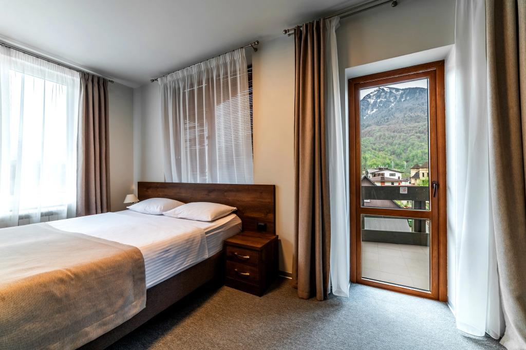 Elpida Hotel 0*