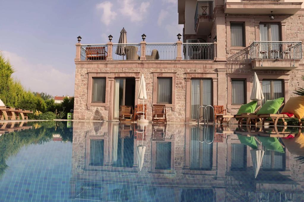 Cunda Rota Hotel 0*