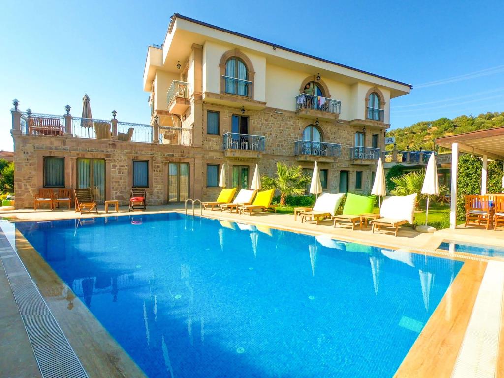 Cunda Rota Hotel 0*