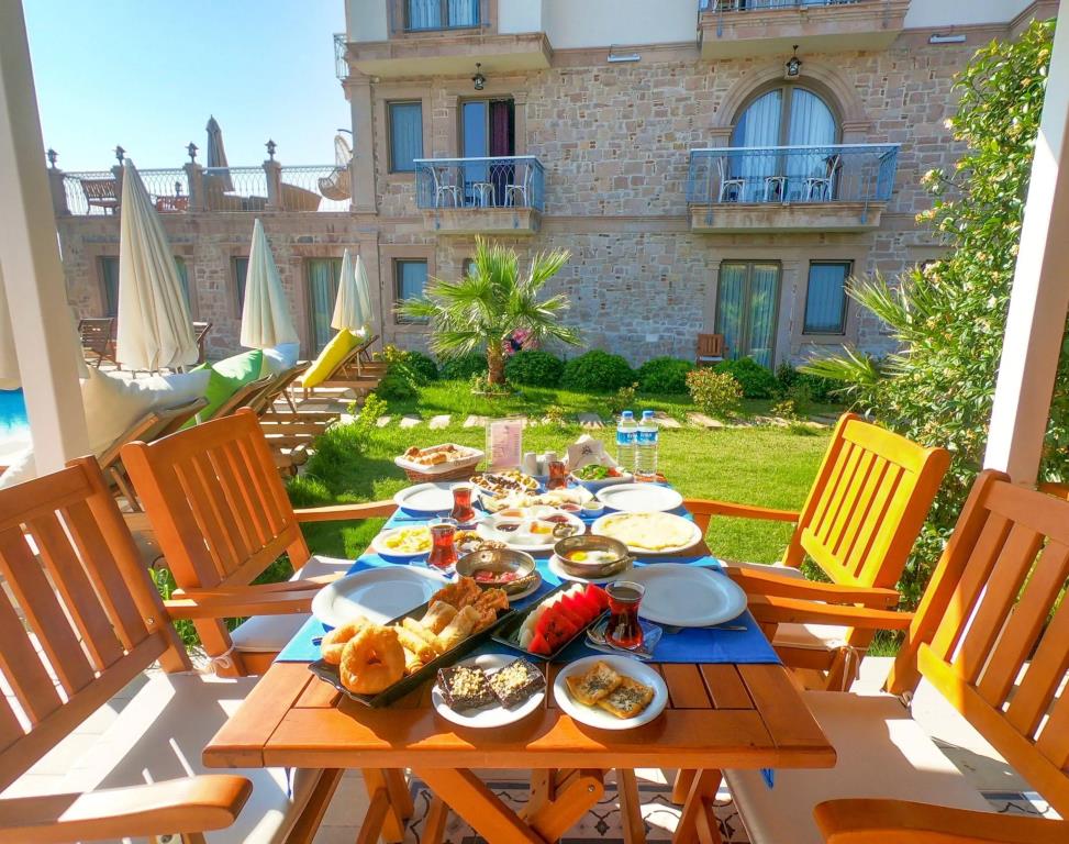 Cunda Rota Hotel 0*