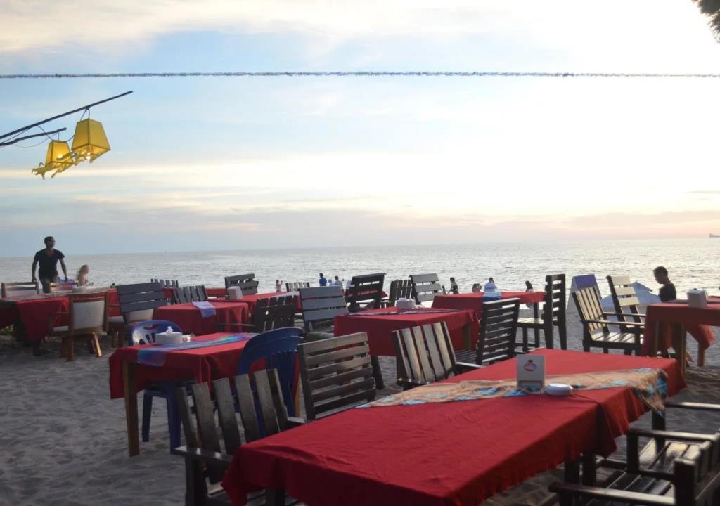 Lanta Nice Beach Resort 3*