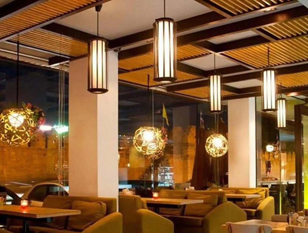 Hotel M Chiang Mai 3*