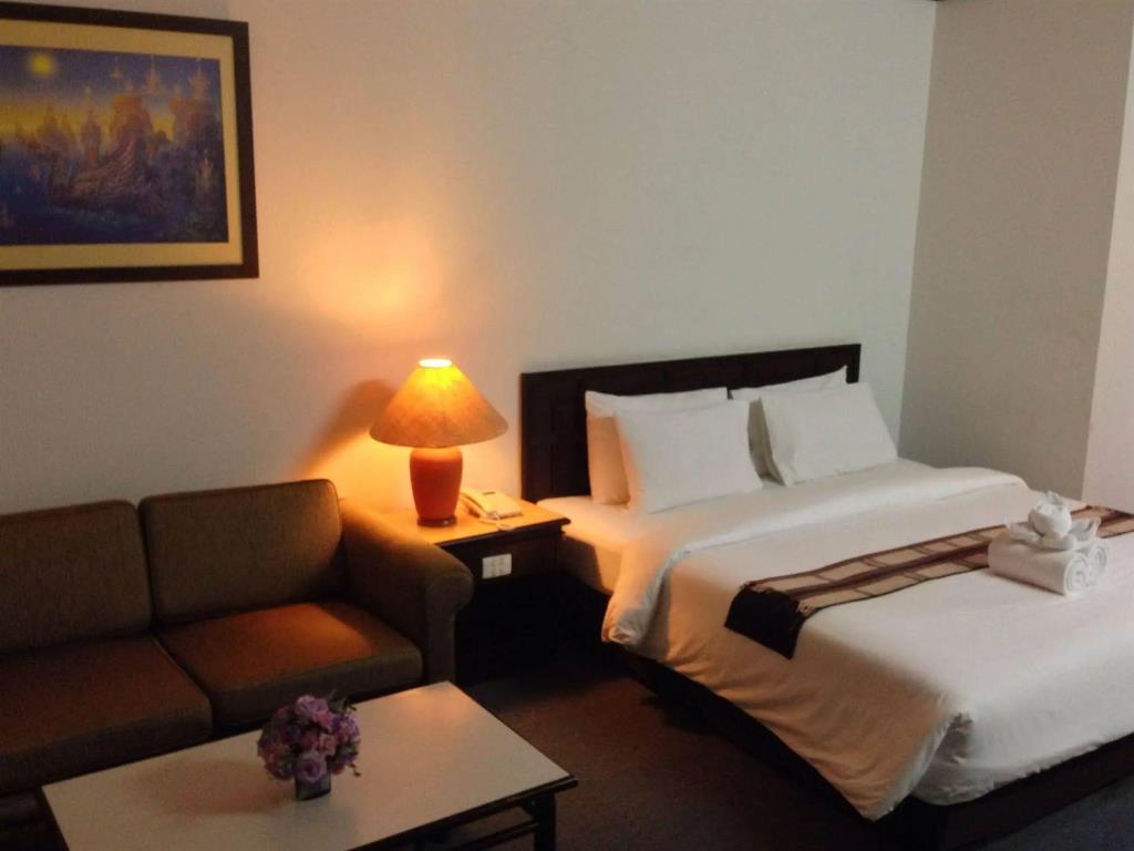Tapae Place Hotel Chiangmai 3*
