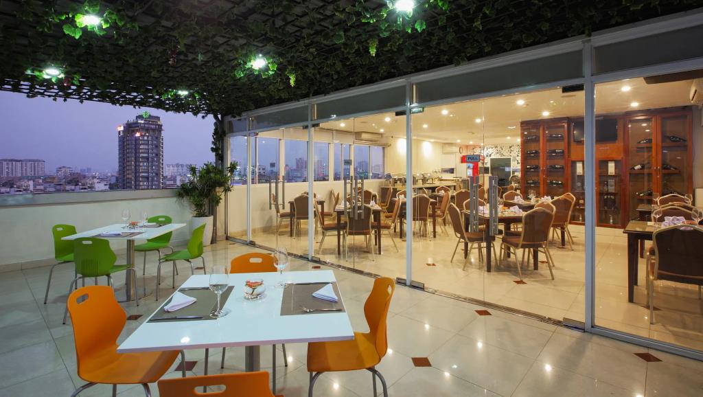 Metro Points Hotel Ho Chi Minh 3*