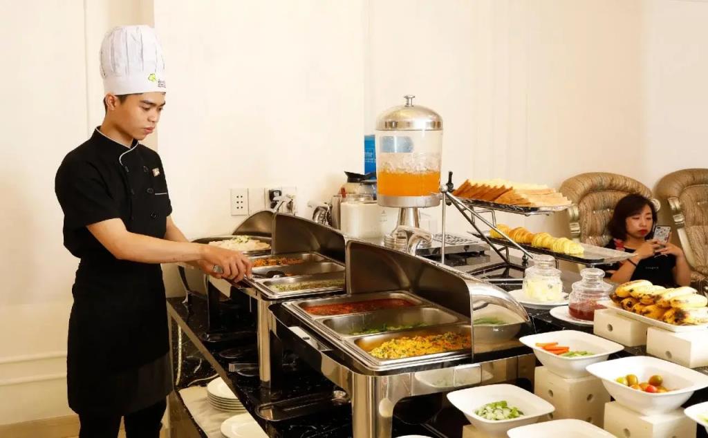 Golden Star Hotel 3*