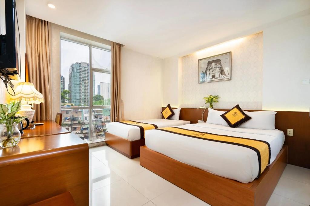 Golden Star Hotel 3*