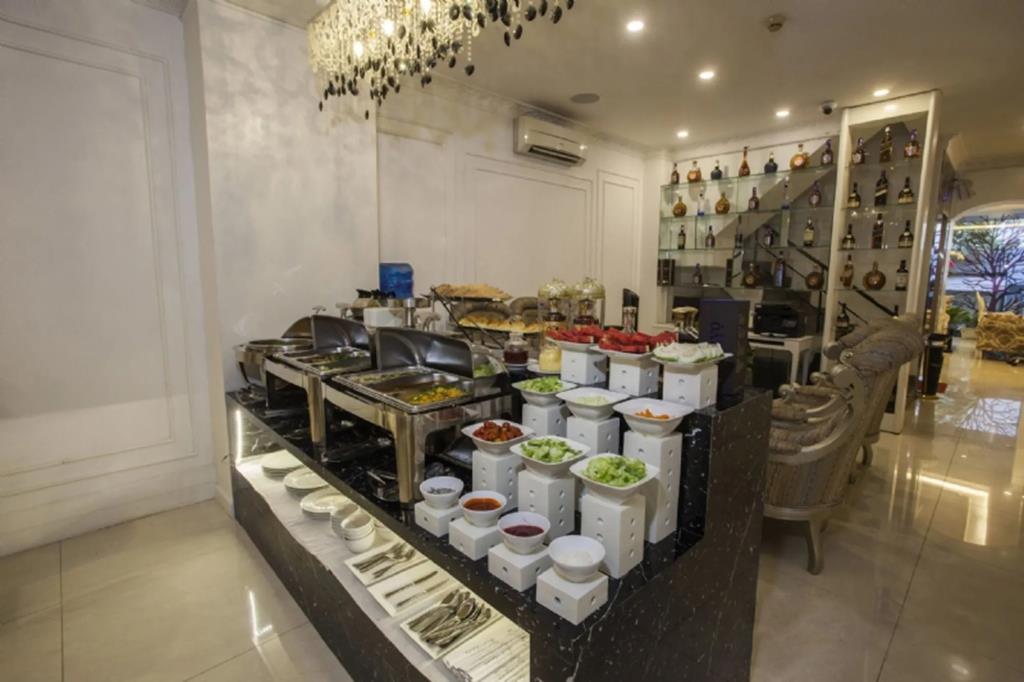 Golden Star Hotel 3*