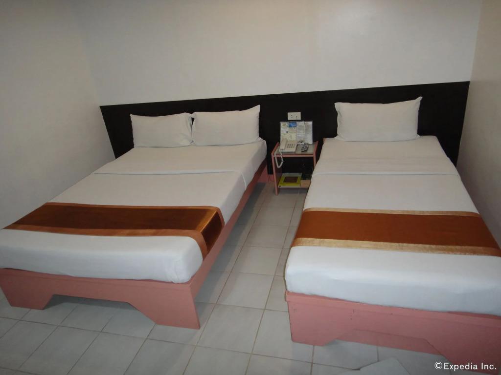 Hotel Pier Cuatro 3*