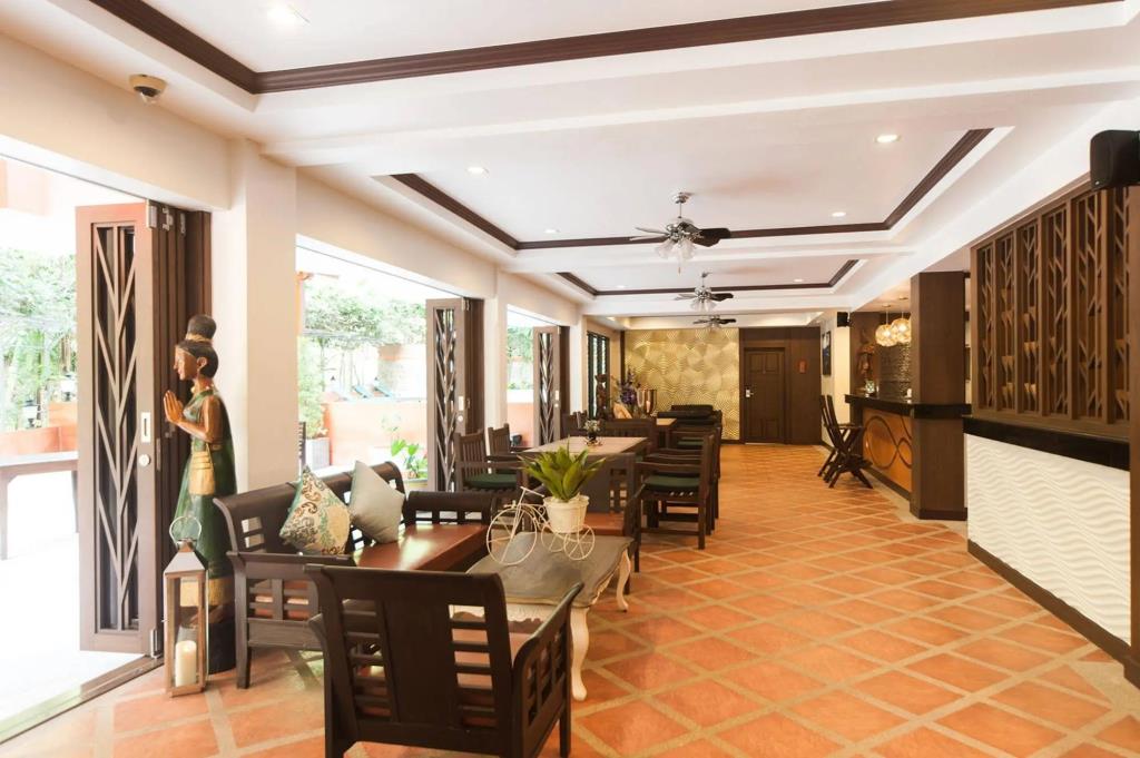 Ratana Hill Patong 3*