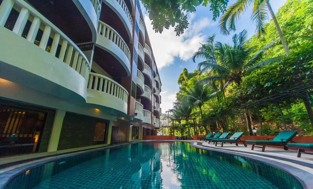 Ratana Hill Patong 3*