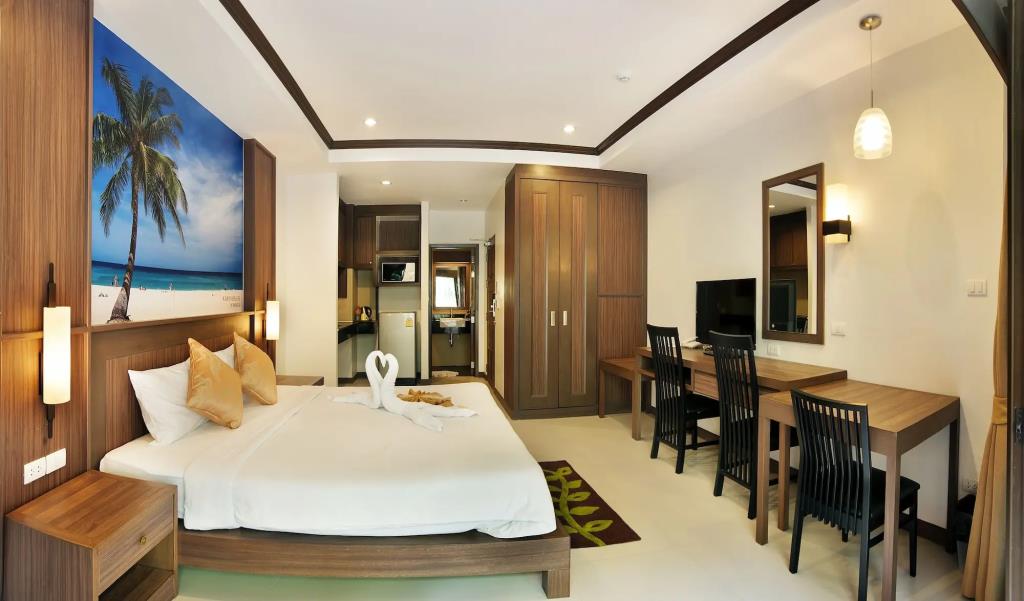 Ratana Hill Patong 3*