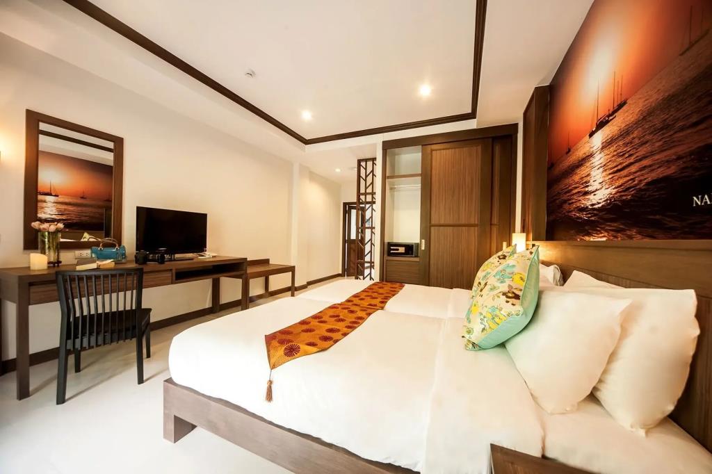 Ratana Hill Patong 3*