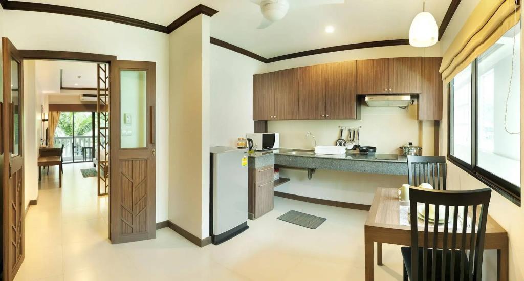 Ratana Hill Patong 3*