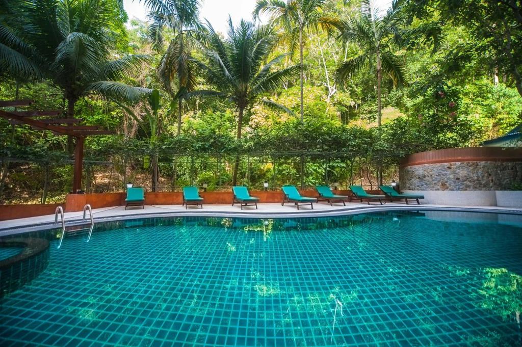 Ratana Hill Patong 3*
