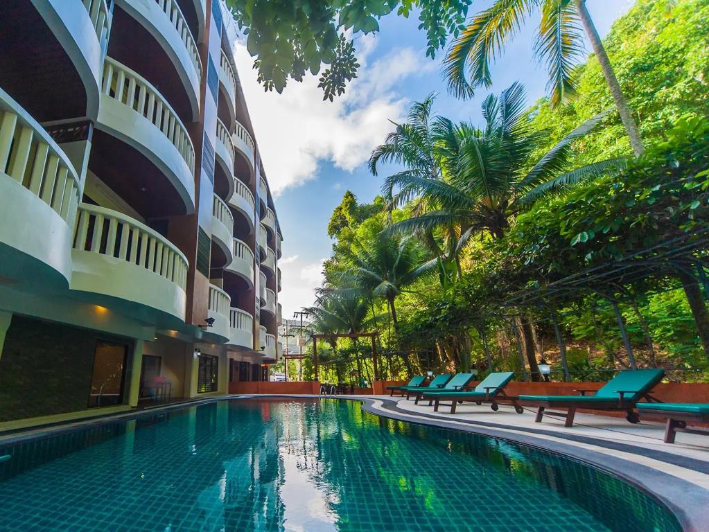 Ratana Hill Patong 3*
