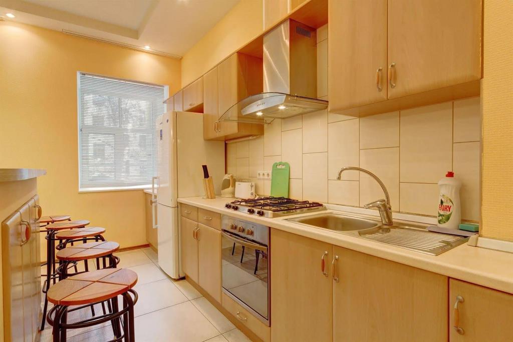 STN Apartments 0*