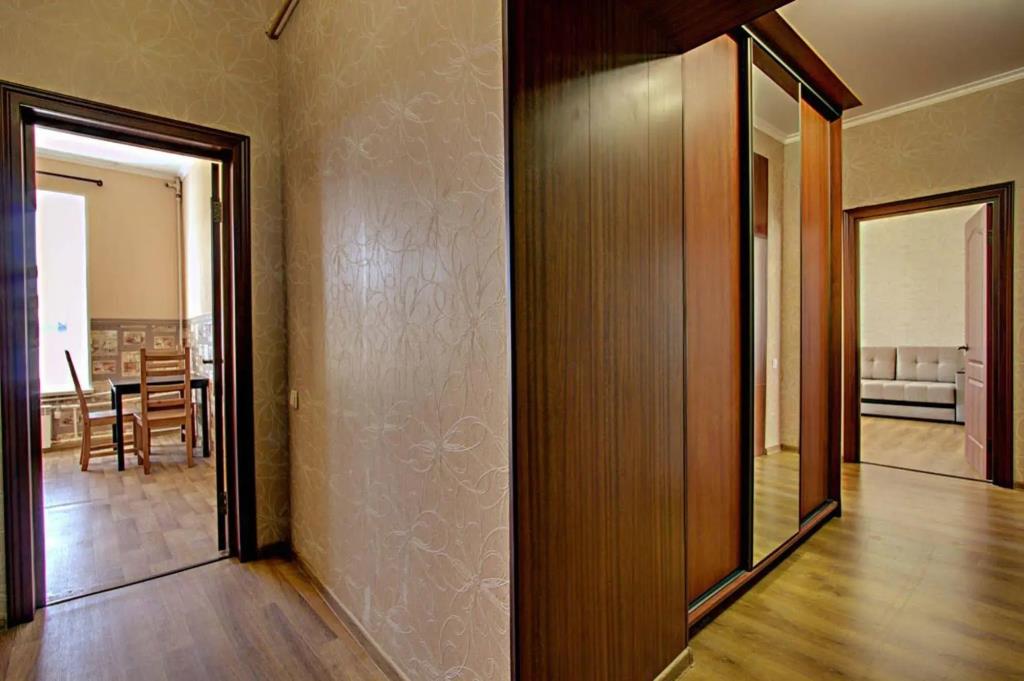 STN Apartments 0*