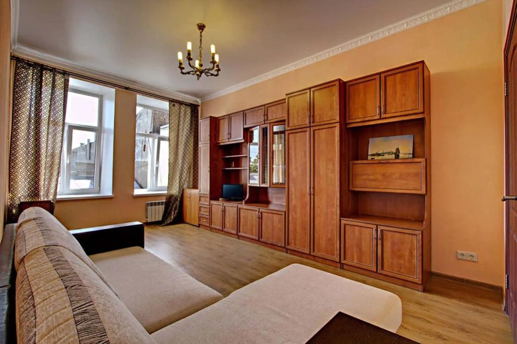 STN Apartments 0*