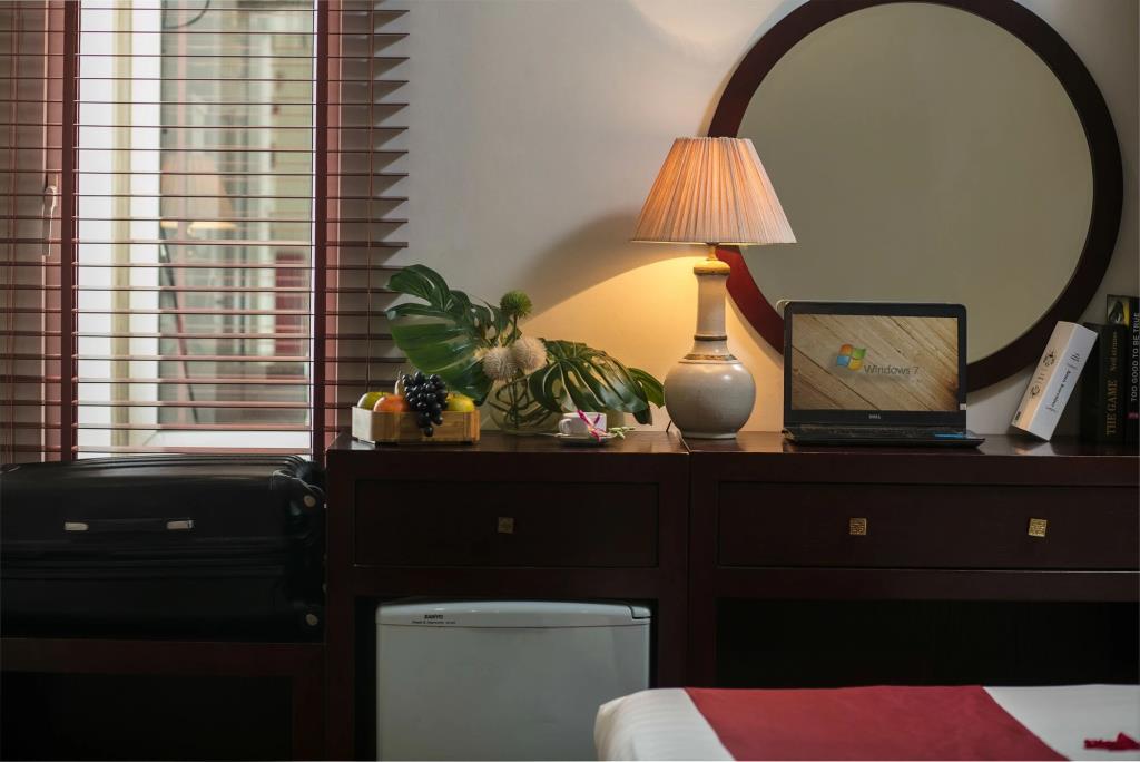 Golden Lotus Legend Hotel 4*