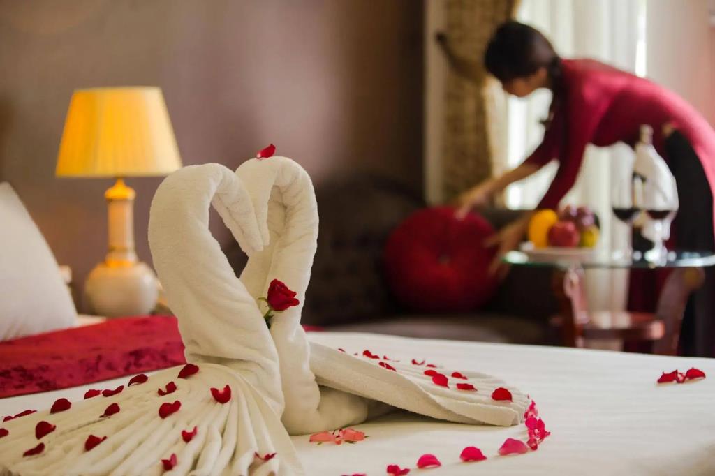 Golden Lotus Legend Hotel 4*
