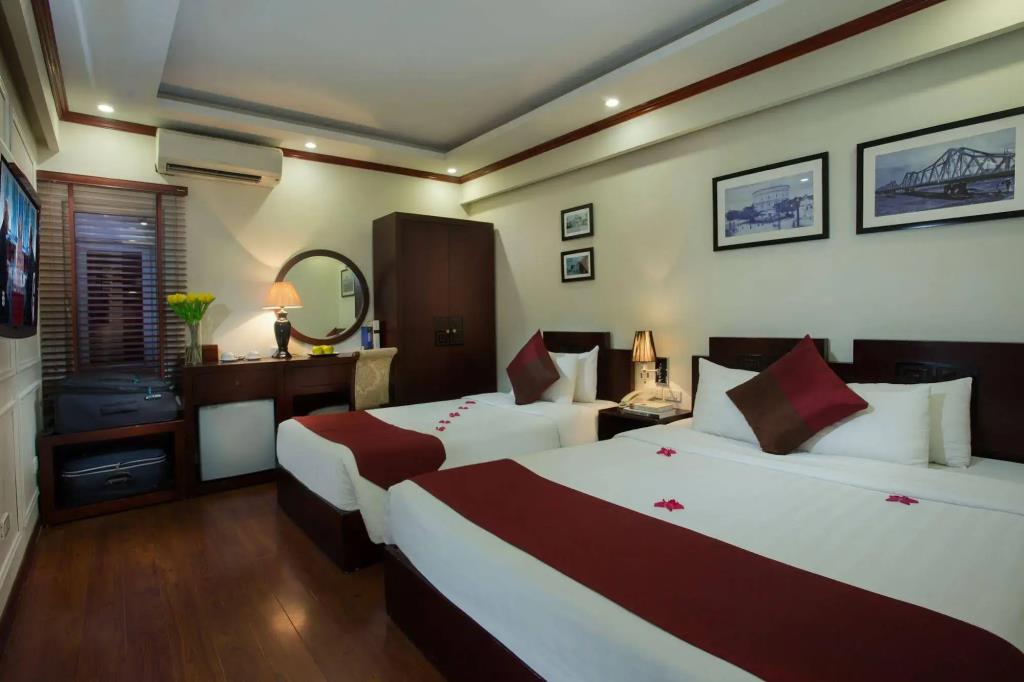 Golden Lotus Legend Hotel 4*