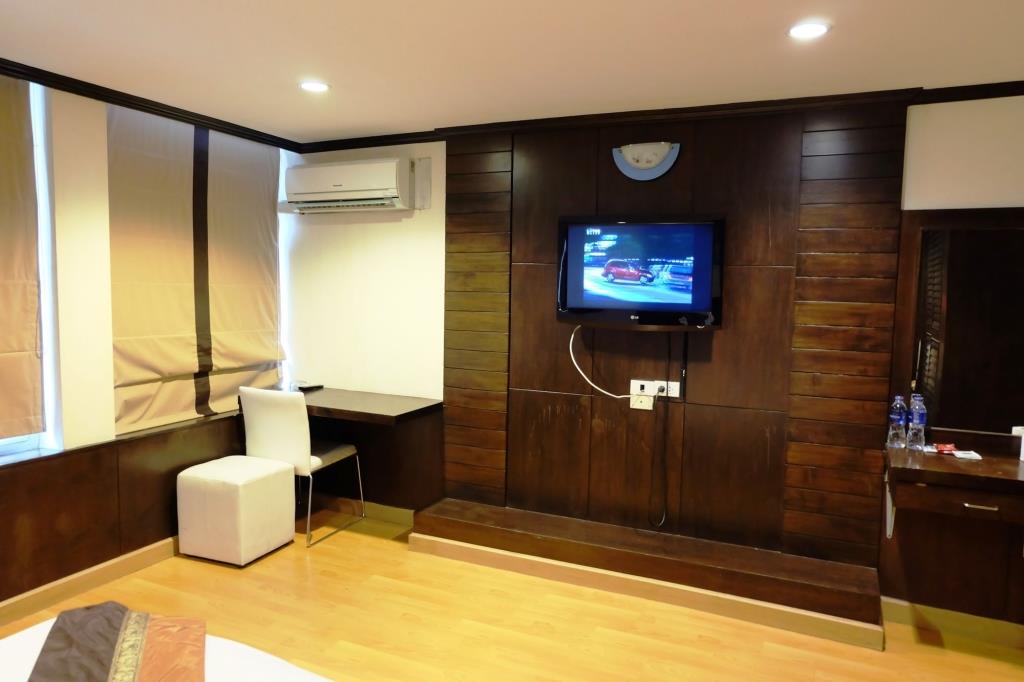 Everest Boutique 8 Inn 3*