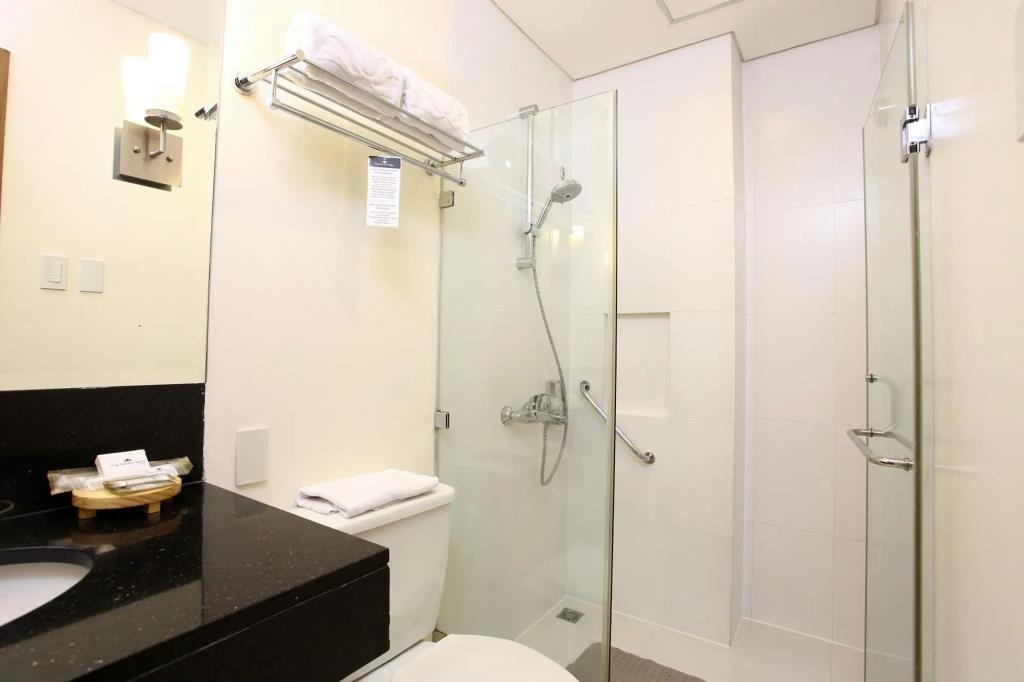 City Garden Suites Manila Hotel 3*
