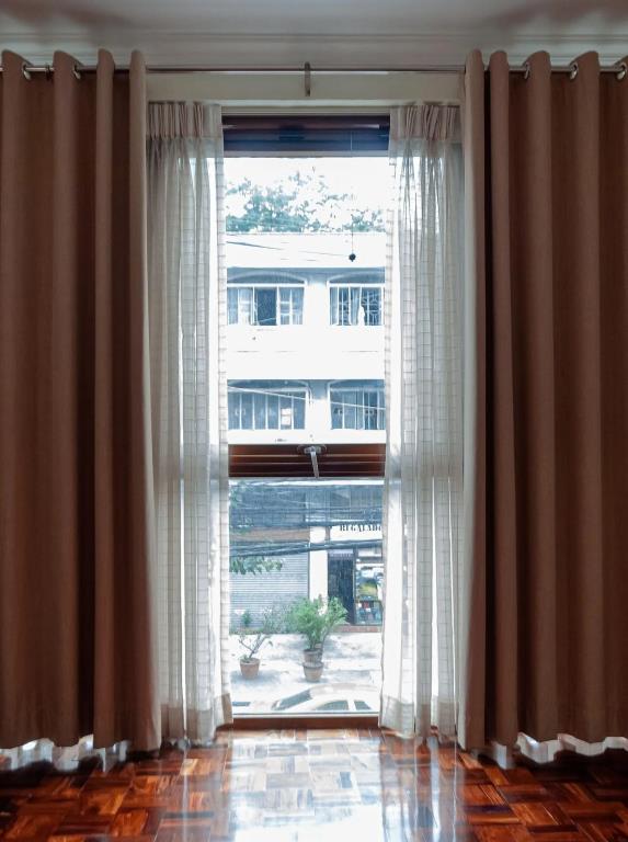 City Garden Suites Manila Hotel 3*