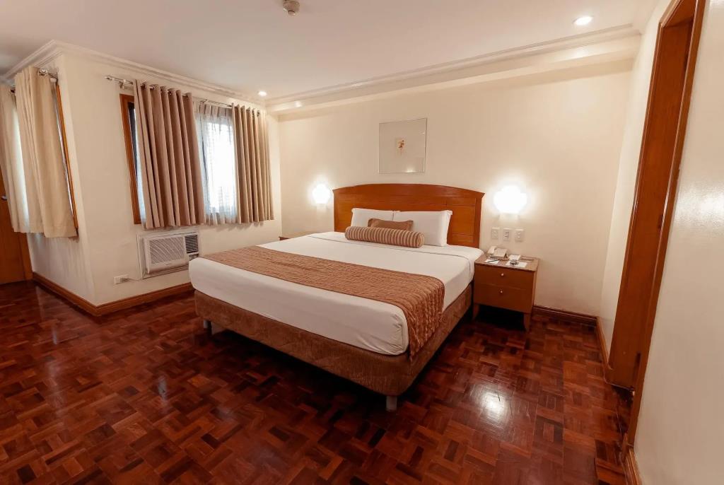 City Garden Suites Manila Hotel 3*
